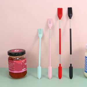 NTSITAR หัวคู่ ปลายเล็กๆ ใช้ซ้ำได้ ตักหยดสุดท้าย อุปกรณ์เสริมห้องครัว คอสเมติก ช้อนขุดหดได้ แปรงทาน้ำมัน เครื่องมือเสริมความงาม แปรงแต่งหน้าแต่งหน้า ที่ขูดขวดแบบลึก ช้อนเครื่องสำอาง ไม้พายซิลิโคนยืดหดได้