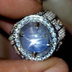 Natural blue safir ceylon sapphire star srilanka