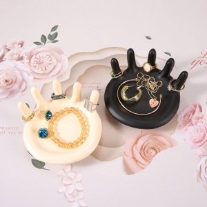 Functional Hand Organizer Resin Material Bracelet and Rings Holder Rings Stands Display Stand for Table
