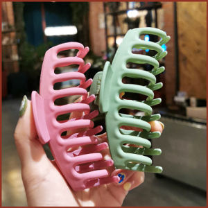 【♡Lovely girls house♡】Korean Style Large Hair Claw Grab Clip Home Bath Saloon Shower Grip Clamp Hair Ponytail Holder Hair Clip Women