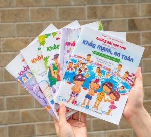 Sách - Những bài học hay giúp bé lớn lên khỏe mạnh an toàn (Lẻ tự chọn) Đinh Tị Books