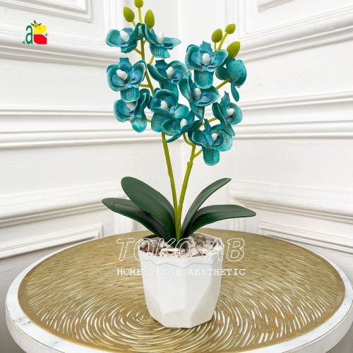 Rekomendasi Kombinasi Vas dan Bunga Artifisial untuk Pajangan Aesthetic