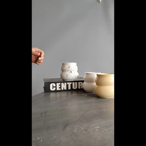 Elegant Iron Holder With Ceramic Plate For 3 Pillar Metal Candelabra for Home Church Decoration