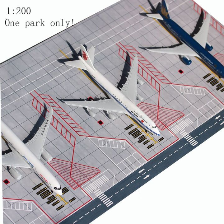 1/200 Airport Passenger Aircraft Runway Model PVC Material Parking ...