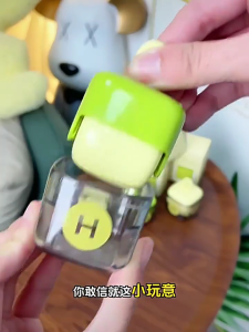 Reusable Lint Roller Washable Lint Remover for ClothesPortable Pet Hair Remover Sticky Lint Remover Gift for Women Men