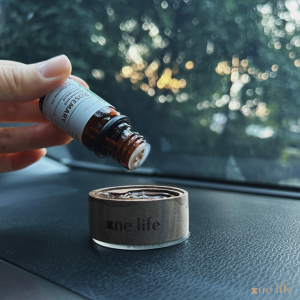 One Life Anti-Slip Dashboard Grip for Wood Diffuser Car Diffuser Residue-free Washable Durable