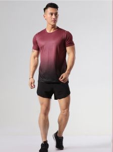 เสื้อออกกําลังกายผู้ชาย