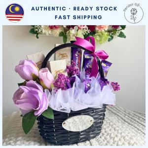 Cookie Choc Flower Box Gift - Minimum RM85