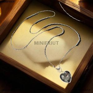 [COD] MINIFRIUT Goth Acrylic Black Crystal Love Heart Pendant Necklace For Women New Trend Simple Long Sweater Chain Wedding Party Jewelry Gift