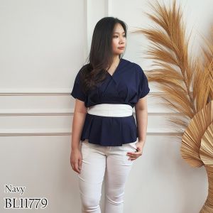 Mihar store / COD 11779 - Blouse wanita bahan katun poplin free obi belt pita / Atasan polos simpel leher V casual top fit to XL