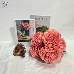 Artificial French Flowers 9 Branches. Bunga Perancis Artificial 9 Cabang Bunga Premium / CZ-007L