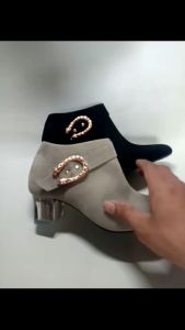 Sepatu Boots Hak Kaca Terbaru