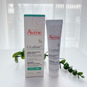 Kem Avene Cicalfate phục hồi da và cấp ẩm cho da Avène Cicalfate Skin Cream - Làm dịu da hiệu quả. - Phục hồi nhanh chóng làm lành tổn thương. - Thúc đẩy khả năng tái tạo của da. - Cung cấp độ ẩm cho da.