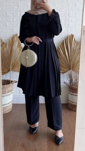 HAFINKA SET 2IN1 // NEW SETELAN TUNIK DAN CELANA // DIALY BUSUI FRIENDLY // BAJU SETELAN MUSLIMAH MODERN // BAHAN KAIN CREPE PREMIUM // SIZE S M L XL XXL // SETELAN WANITA UKURAN NORMAL REGULER BESAR GEDE JUMBO OVERSIZE BERKUALITAS A.S.R STORE FASHION