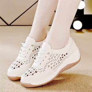 รองเท้าแฟชั่นผู้หญิง ใช้งานได้จริง รองเท้าลําลองผู้หญิง รูปลักษณ์ กันลื่นและทนต่อการสึกหรอ กลวงประณีต