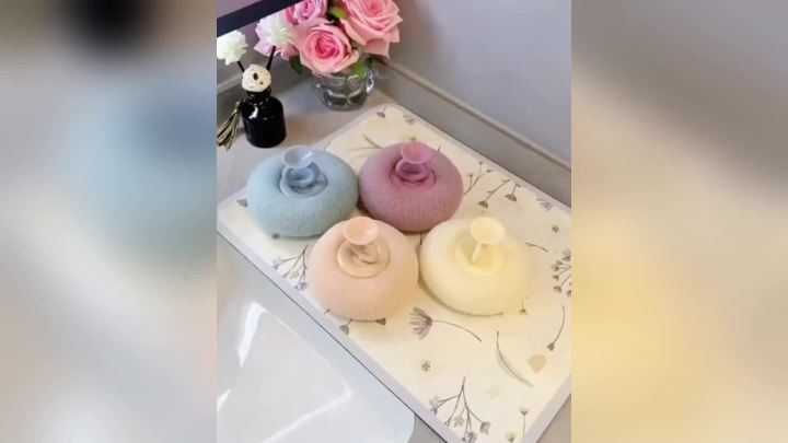 Super Soft Sunflower Suction Cup Bath Ball, 2-in-1 Sunflower Bath Ball, Exfoliating Bath Sponge Cleaning Brush with Suction Cup (A-Beige)