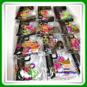 จำนวน 12 ชิ้น ปืนยิงยาง ปืนยิงยางสายรุ้ง ของเล่นเด็ก คละสี ขนาด 11 ซม. ของเล่นโบราณ ของเล่นแผง