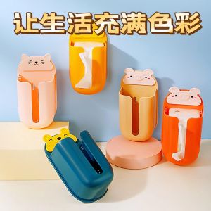 WE 3920 = 卡通壁挂纸巾盒 #颜色随机 Cartoon Wall-mounted Tissue Box #Random Color
