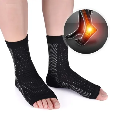 (SG Seller)Unisex Compression Socks Foot Sleeve Plantar Fasciitis Anti Fatigue Men Women Ankle Socks Ankle Brace Support Sport Socks Pain Relief Socks -WZ126