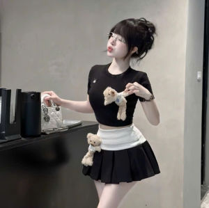 LS_ Set mặc hè cá tính bộ đồ đi chơi áo Borip tay ngắn croptop phối chân váy Thun xếp ly 2 gấu dáng ngắn