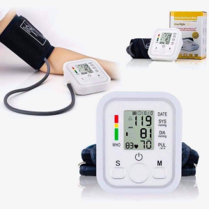 【Ready Stock】 Family Doctor Rechargeable Wrist Monitor High BP Machine Accurate Measureme