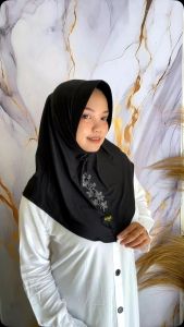 almiftah-hijab instan bergo ped polos jersy /jilbab payet jersy setandar by almiftah