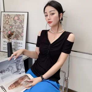 REHIN เสื้อยืดแขนสั้นคอวีของผู้หญิงเสื้อเบลาส์เปิดไหล่ทรงสลิมฟิตทนทานลายฉลุ