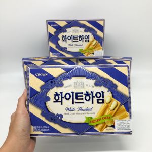 CROWN WHITE HEIM 142g บิสกิตสอดไส้ครีมเฮเซลนัท ขนมเกาหลี  ขนมเวเฟอร์ ขนมกรอบสอดไส้ 화이트 하임