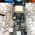 ESP32 ESP8266 ESP-32 Wifi Bluetooth BLE + Oled Display + 18650 Battery - Yellow Blue. 