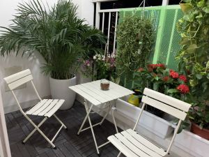 [COMBO 22] Miếng nhựa lót sàn uPVC cao cấp MHI-ECO Tấm nhựa trải sàn trang trí ban công / sân vườn / sân thượng lót sàn chống trơn trượt nhà tắm / bể bơi - Hàng Việt Nam chất lượng cao