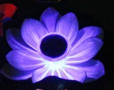 LO 【Ready StocK】 Outdoor Waterproof Pond Floating Lamp Solar Power Lotus Lamp Garden Fountain Decoration Lotus Light