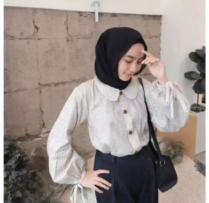 Karin Blouse: Pakaian Warna Wanita & Desain Elegan