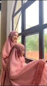 mukena dewasa terbaru 2021 adem Zoya humaira mukena Maheswari terbaru mukena Maheswari couple mukena Maheswari Bahan Katun Adem Mukena Untuk Shalat Ukuran Xxl Mukena - Lazada