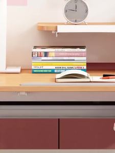 Children Study Table Ergonomic Sitting Height Adjustable Learning Desk And Chair Set Solid Wood Student Desk Chair Children School Study Table with Tilt Desktop