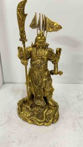 Quan công trấn ải 5 cờ bằng đồng cao 40cm