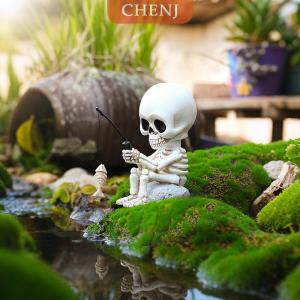 [COD] CHENJ รูปปั้นโครงกระดูกตกปลาตกแต่งวันฮาโลวีนรูปปั้นรูปหัวกะโหลกนั่งน่ารักรูปปั้นเรซินสำหรับสวนกลางแจ้ง