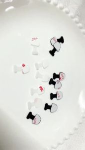 New mobile phone dust-proof Plugs Anti-lost dust cover for iphone/type-c charging ports COD