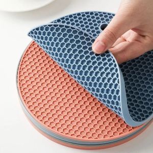 [SG INSTOCK] 6Pcs Nordic Silicone Coaster Pot Pad Cup Cushion Heat Resistant Pot Mat