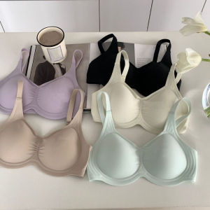 KISSCAT ฟิตติ้ง บราไร้สายทรงวีเว้าลึก ไซส์ใหญ่พิเศษ นุ่มนุ่มๆ บราดันทรง หวานหวานแหววว ป้องกันการหย่อนคล้อย ชุดชั้นในไร้ตะเข็บ สาวๆ