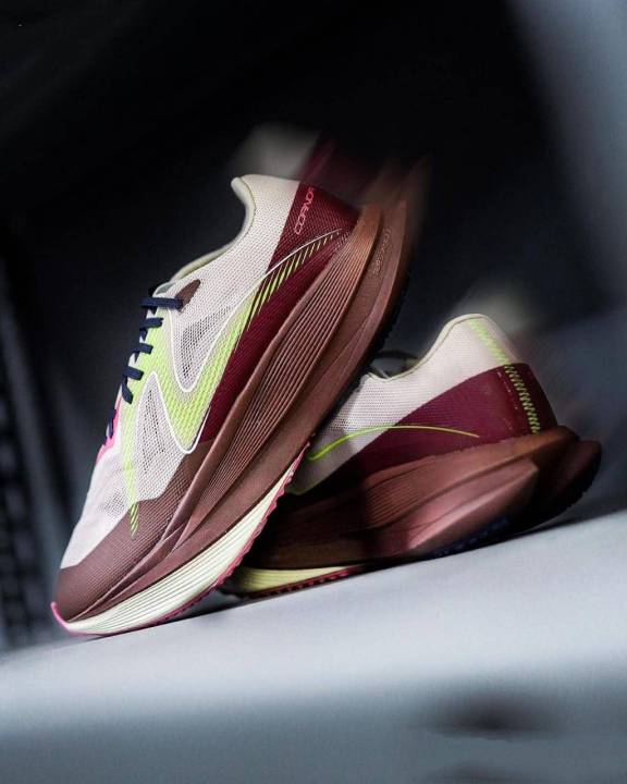 specs coanda sv subs1 smoke gray friar brown green gecko sepatu running specs