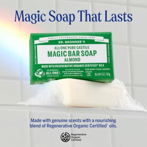 Xà phòng cục Pure-Castile Magic của Dr. Bronner - Được làm từ các loại dầu hữu cơ được chứng nhận có khả năng tái tạo - Dùng cho mặt cơ thể tóc - Làm sạch nhẹ nhàng - Xà phòng tắm thuần chay dành cho nam và nữ - Hương hạnh nhân 5 oz mỗi miếng.