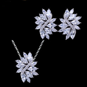 SEQUITO Luxury Fashion White Gold Plated Full Paved Setting Marquise Cut AAAAA Cubic Zirconia Women Jewelry Set Hot Sale Stud Earrings Necklace for Party Clothing Accessories SJ301