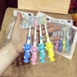 Set 4 Bàn Chải Đánh Răng Trẻ Em Lông Bàn Chải Mềm Mịn Hình Thú Dễ Thương Cho Bé H158