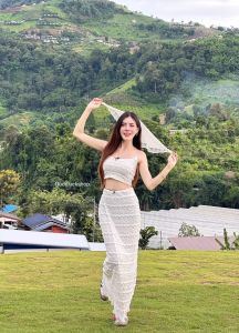 ซต2ชิ้น ที่เรียกว่าใส่สบายแถมมีดีเทล~แต่งลูกไม้ช่วงเอวกระโปรงให้มีความสีตัดกับช่วงบน ผ้ายืดดีมากกกก สายเดี่ยวที่เหมาะกับอากาศประเทศเรา