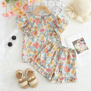 ชุดเสื้อผ้าเด็กผู้หญิง Bear Leader ใหม่เสื้อยืดแขนลอยฉบับภาษาเกาหลีพิมพ์ลายดอกไม้ฤดูร้อน + กางเกงขาสั้นชุดสองชิ้นสำหรับเด็กสบายๆชุดเด็กผู้หญิง3-7ปี