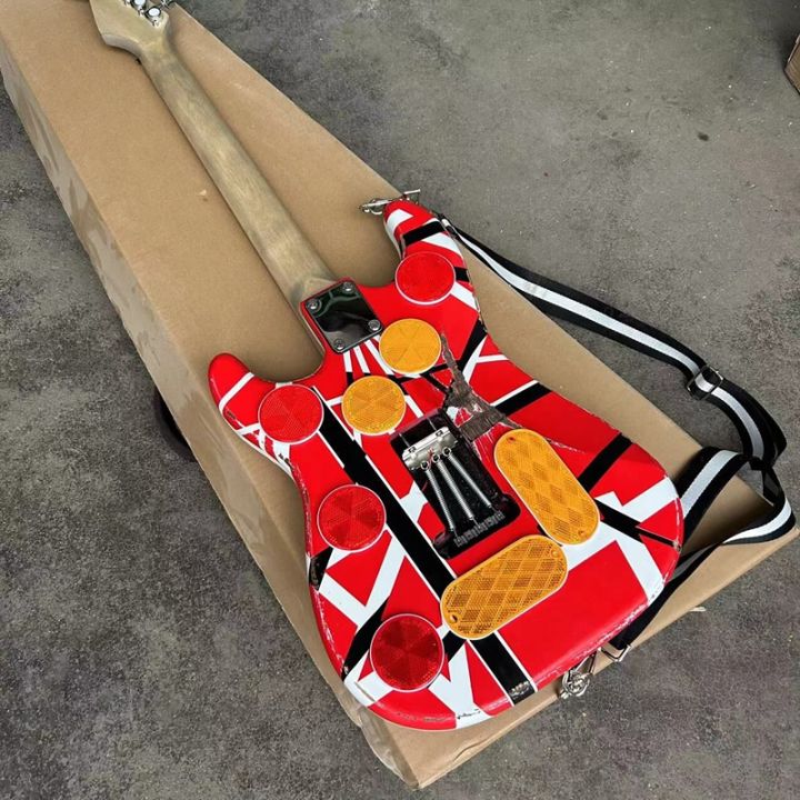 Relic%20Aged%20EVH%20Eddie%20Van%20Halen%20Wolf%20Guitar%20Music%20Man%20Ernie%20Ball%20Axis%20Smoke%20Hot%20Style%20Vintage%20Electric%20Guitar%20Professional%20Guitar%20-%20Image%207