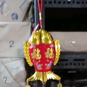 โมบายปลา+เต็งลั้งสามลูก ปลากว้าง15Cm โคมขนาด3นิ้ว ความยาวทั้งเส้น 110Cm ความหมายของปลาคือ อุดมสมบรูณ