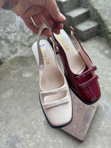 Sandal Cao Gót Mary Jane Đế Vuông Quai Hậu Phối Chun Da Bóng Mềm