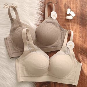 【SingaBralette】 Push Up Bra Seamless Wireless Lace Small Breasts Look Big Anti Sagging Lightweight Comfortable Breathable Invisible Support Mulberry Silk ​​Underwear