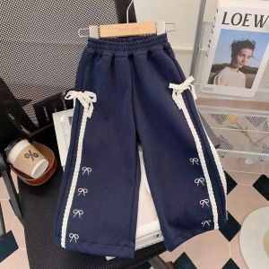 TUmama กางเกงขายาวลำลองเด็กผู้หญิงสุดชิคพร้อมโบว์ปักสำหรับฤดูใบไม้ผลิและฤดูใบไม้ร่วง